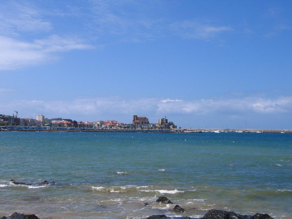 Foto de Castro Urdiales (Cantabria), España