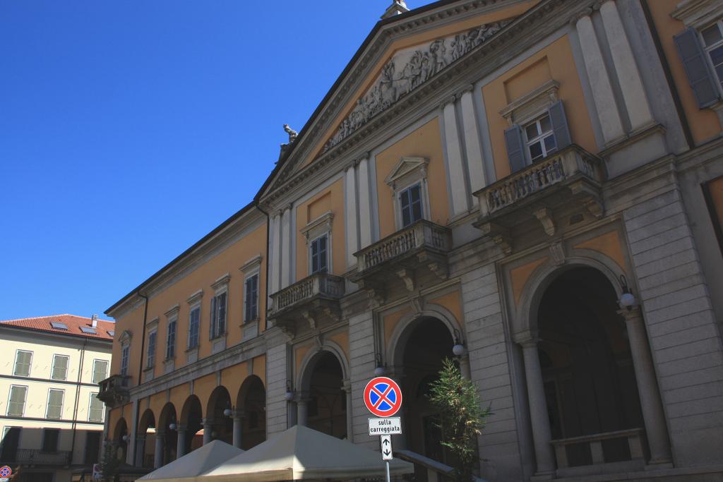 Foto de Novara, Italia