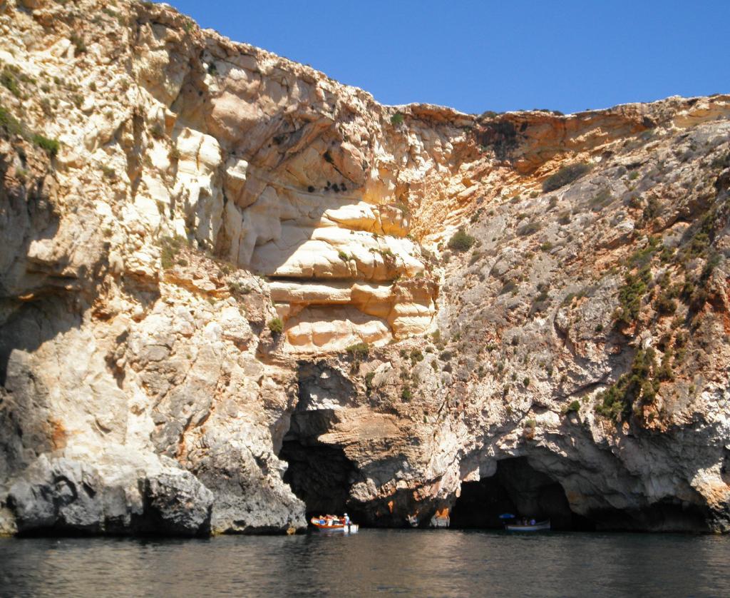 Foto de IL-Maqluba, Malta