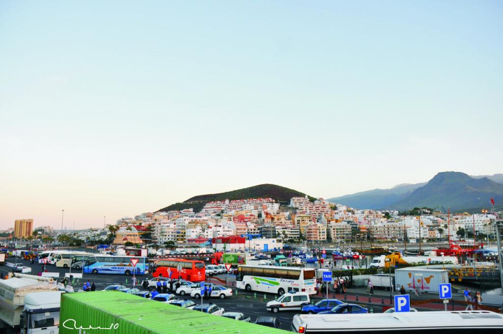 Foto de Puerto de los Cristianos (Santa Cruz de Tenerife), España