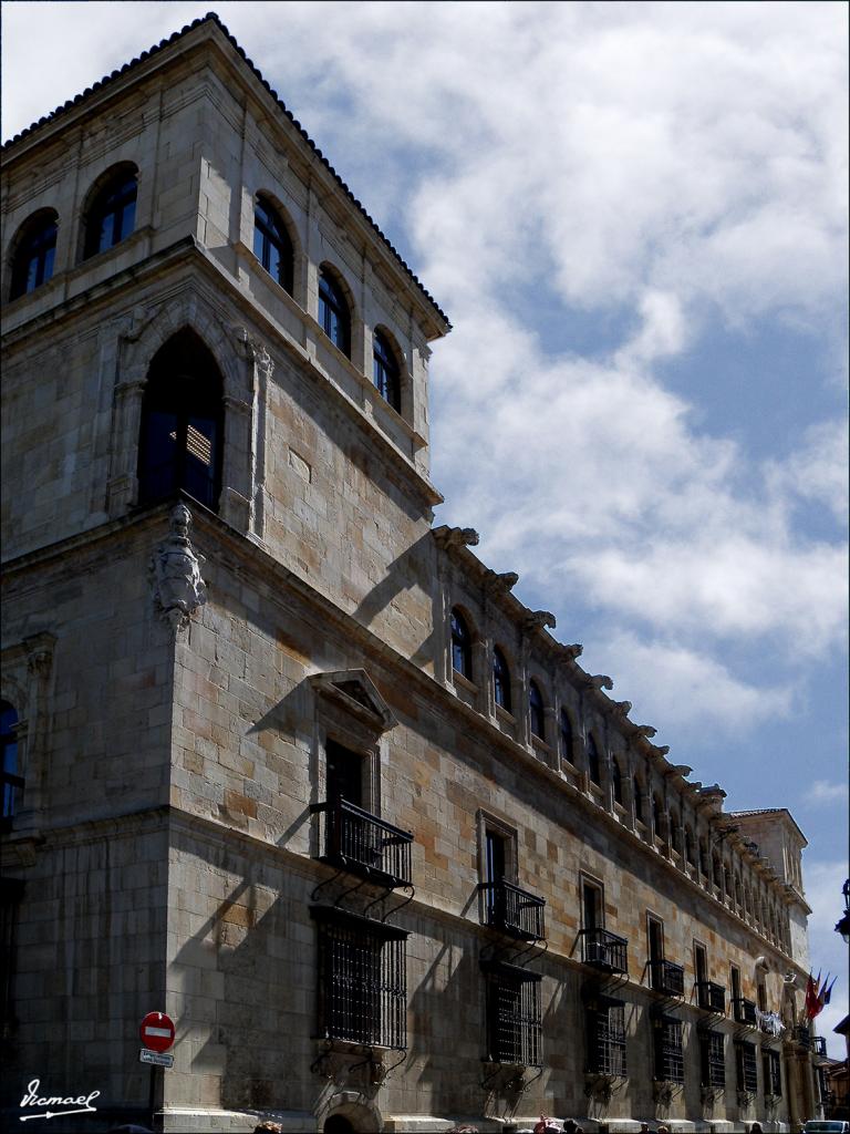 Foto de León (Castilla y León), España