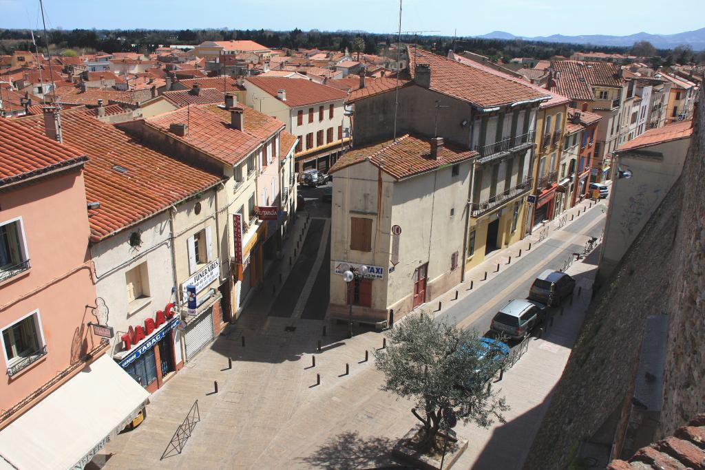 Foto de Elne, Francia