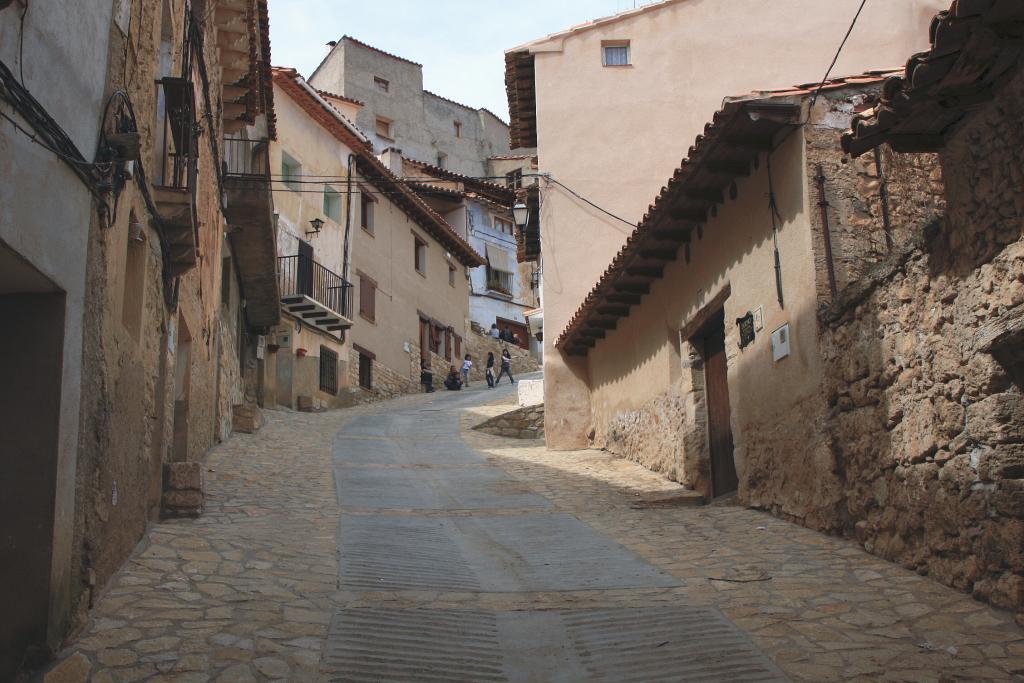 Foto de Las Cuevas de Cañart (Teruel), España