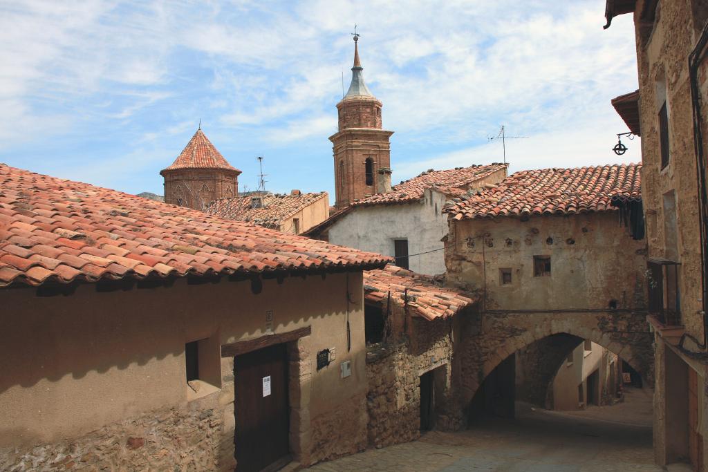 Foto de Las Cuevas de Cañart (Teruel), España