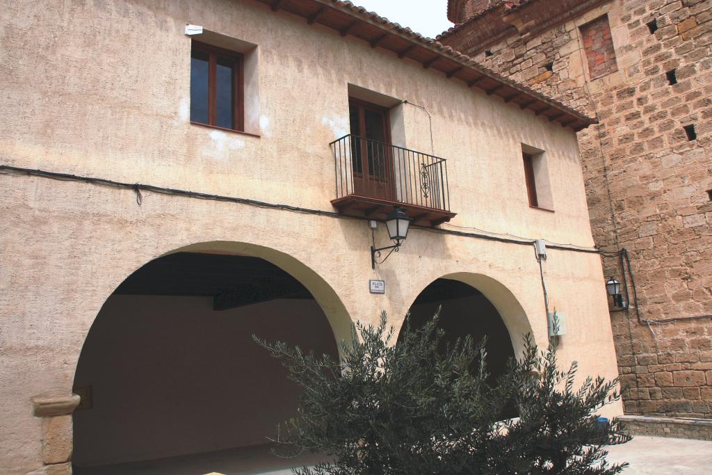 Foto de Las Cuevas de Cañart (Teruel), España