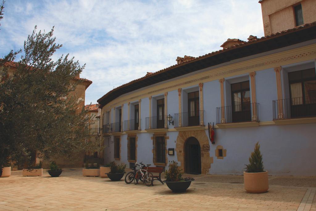 Foto de Las Cuevas de Cañart (Teruel), España