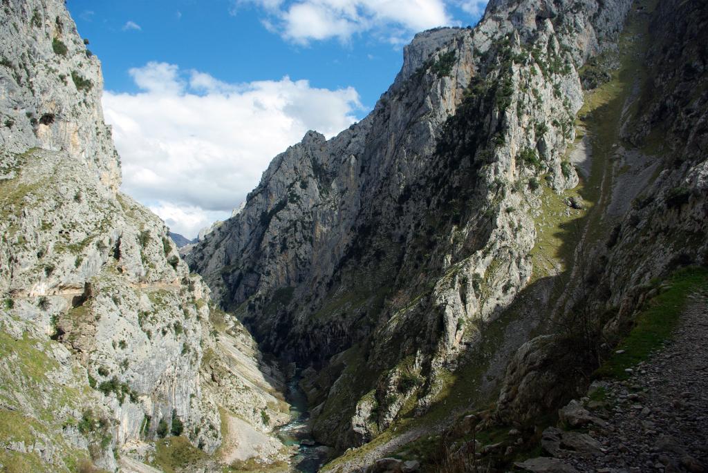 Foto de Poncebos (Asturias), España