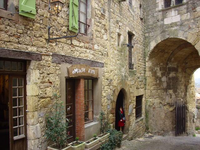 Foto de Cordes Sur Ciel, Francia