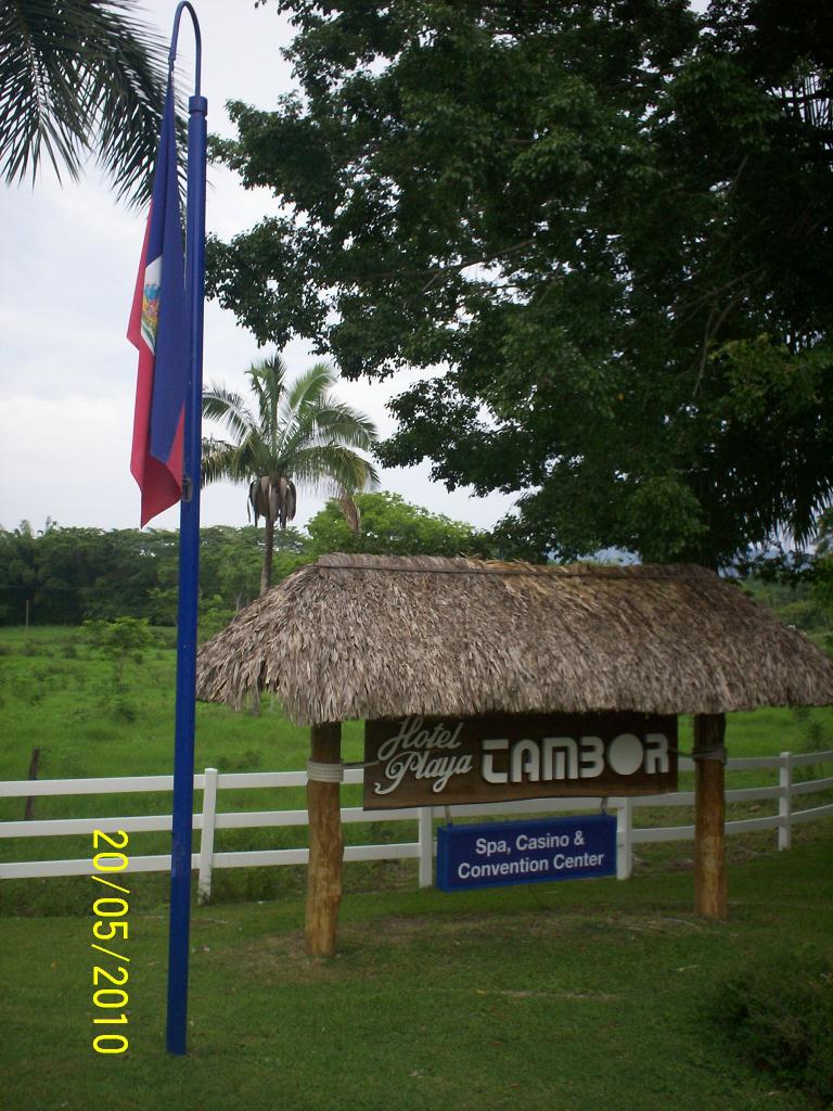 Foto de Playa Tambor (Puntarenas), Costa Rica