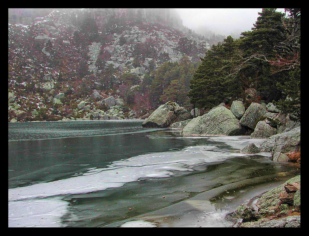 Foto de La Laguna Negra (Soria), España