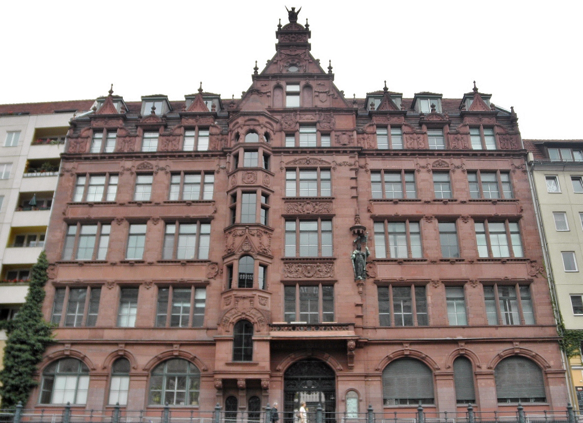 Foto: Navegando por el Spree - Berlín (Berlin), Alemania