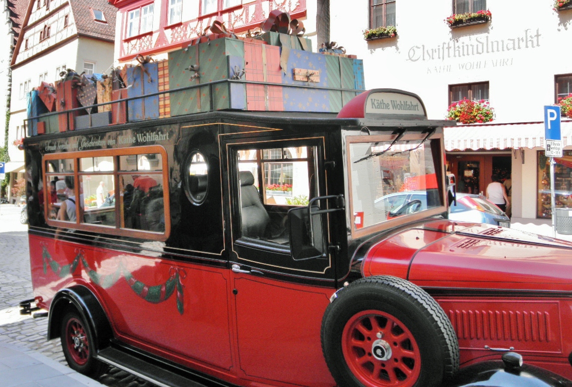 Foto: Coche de época - Rothenburg ob der Tauber (Bavaria), Alemania