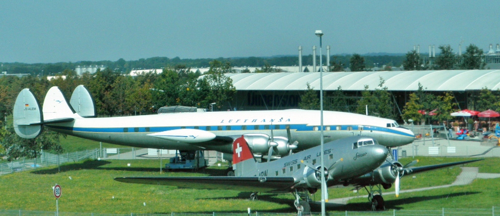 Foto: Antiguos aviones - Múnich (München) (Bavaria), Alemania