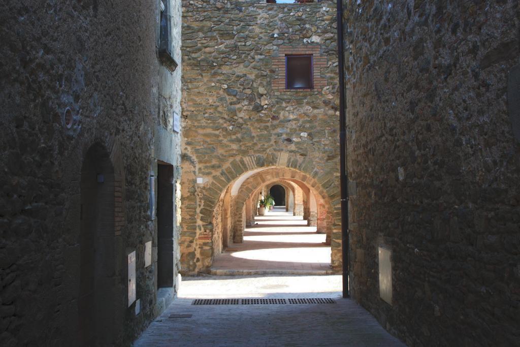 Foto de Monells (Girona), España