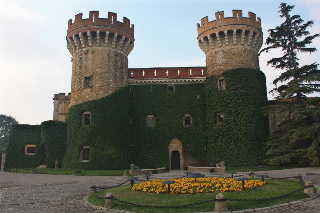 Foto de Peralada (Girona), España