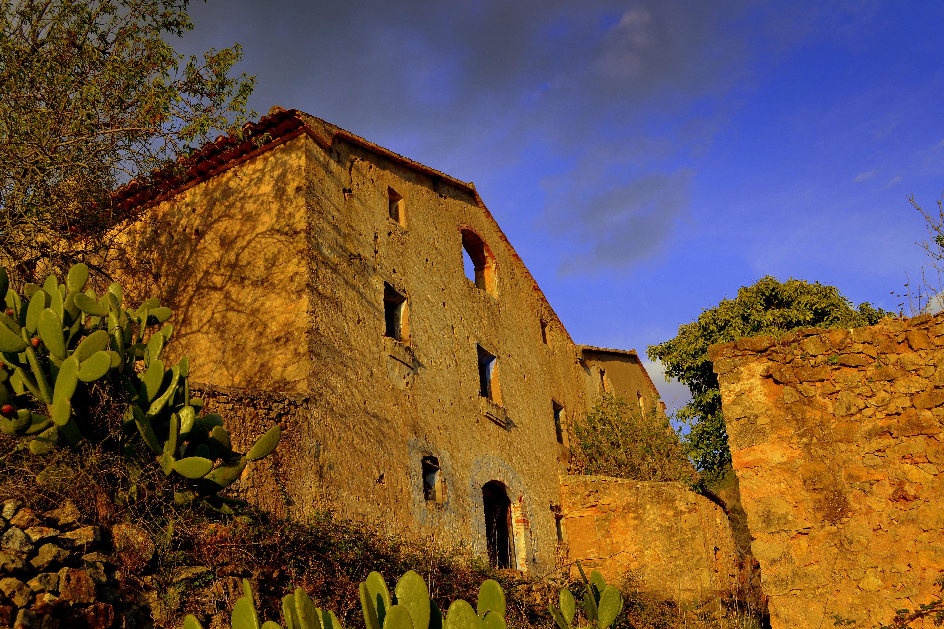 Foto: Casas antiguas - Marmellar (Tarragona), España