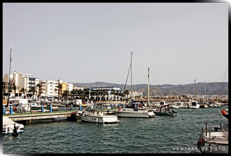 Foto: PUERTO DEPORTIVO - Roquetas De Mar (Almería), España