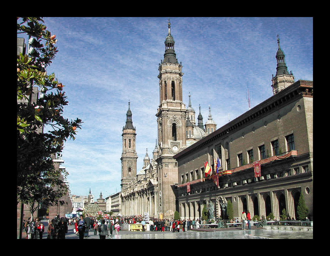 Foto de El Pilar (Zaragoza), España