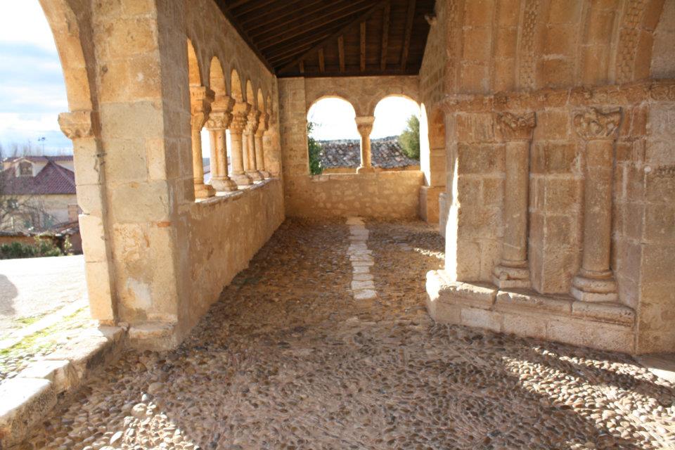 Foto: San Miguel Arcangel - Andaluz (Soria), España