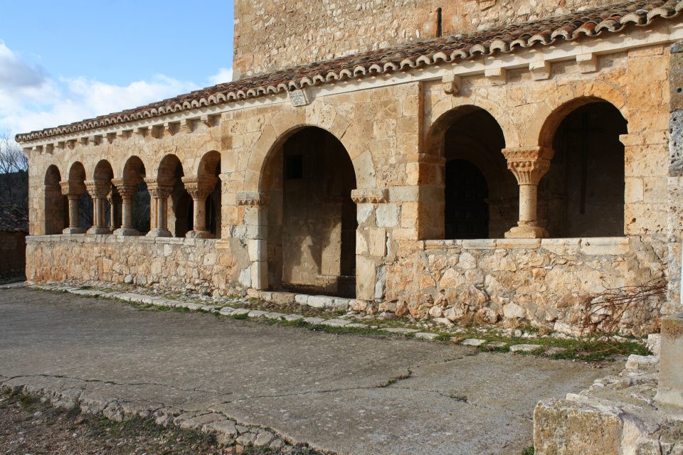 Foto: Iglesia de San Miguel - Andaluz (Soria), España