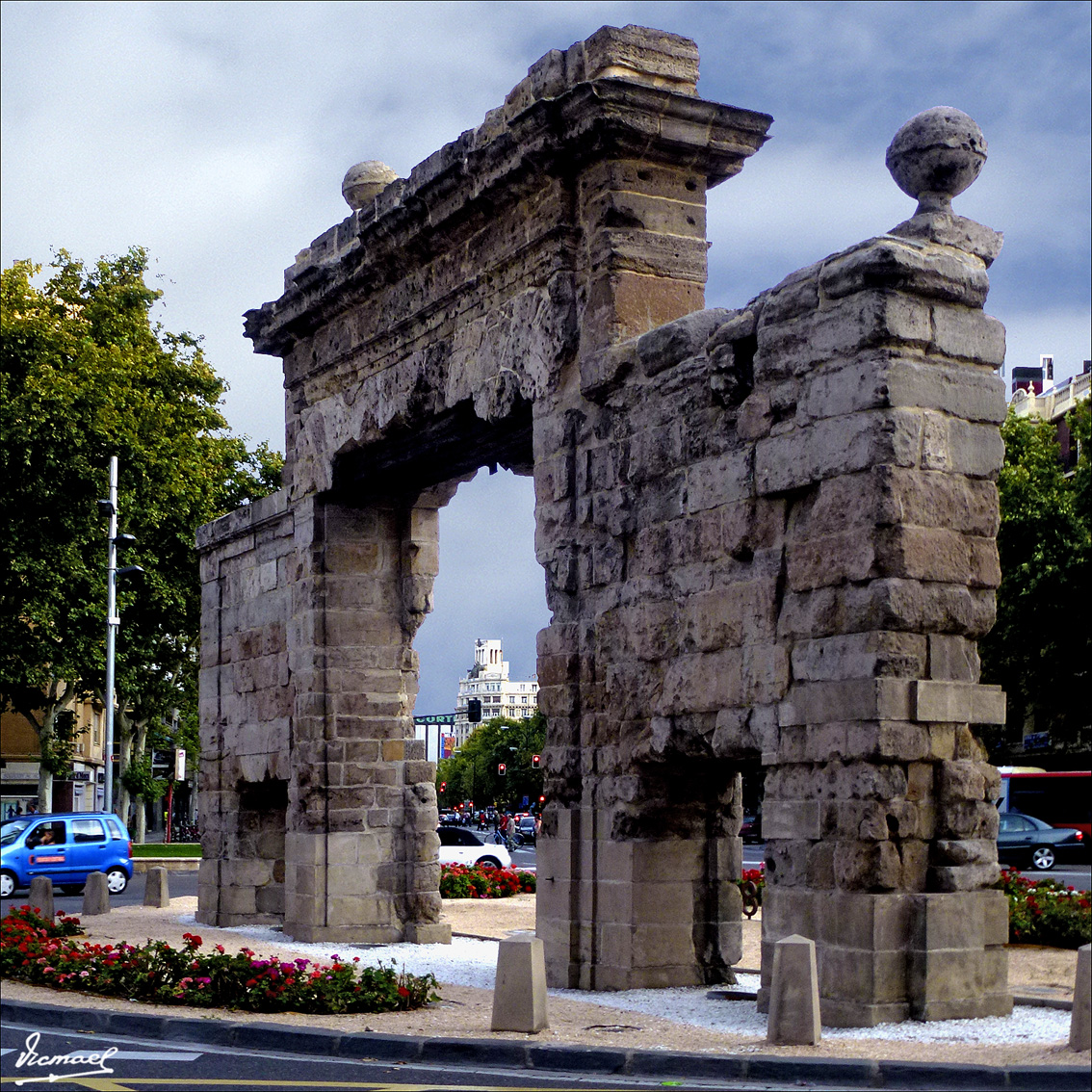 Foto: 121008-02 PUERTA DEL CARMEN - Zaragoza (Aragón), España