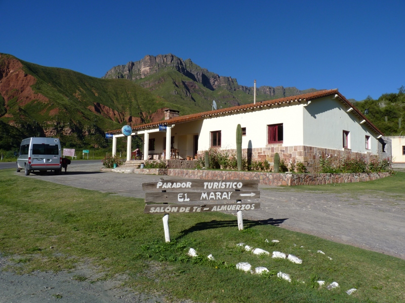 Foto: Camino a Cachi. Parador El Maray. - Cachi (Salta), Argentina