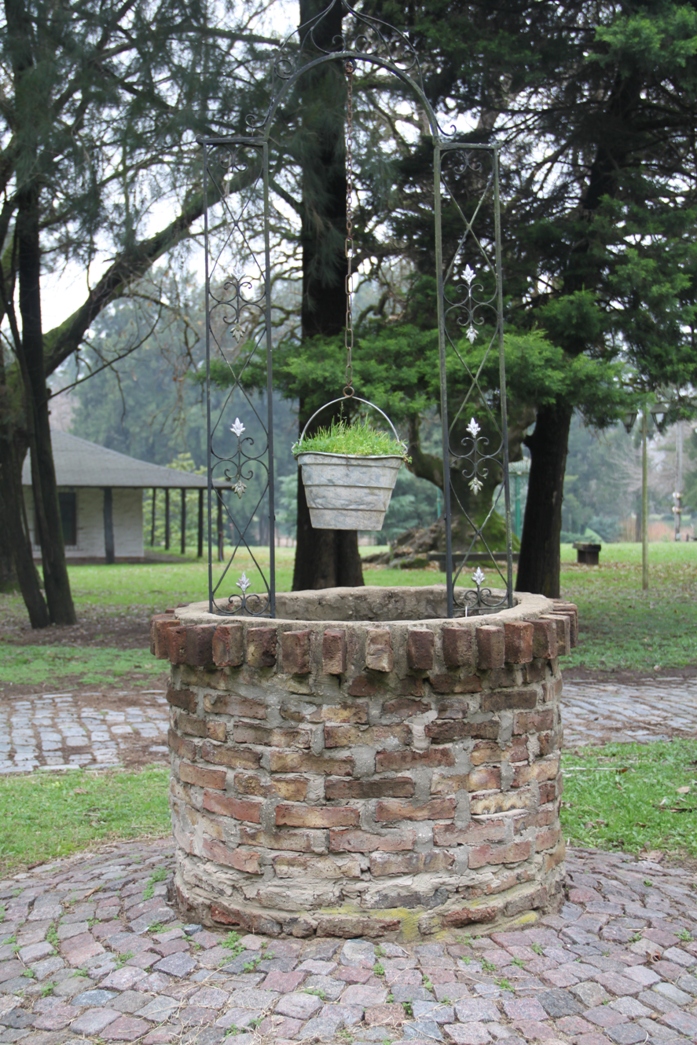 Foto: Campanópolis - González Catán (Buenos Aires), Argentina