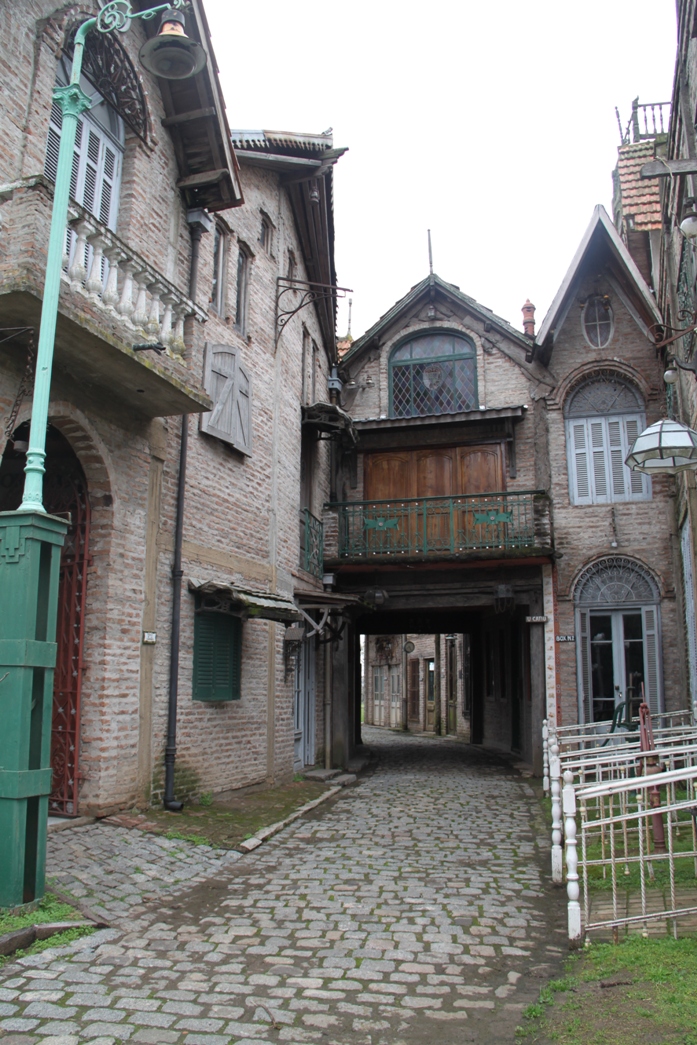 Foto: Campanópolis - González Catán (Buenos Aires), Argentina