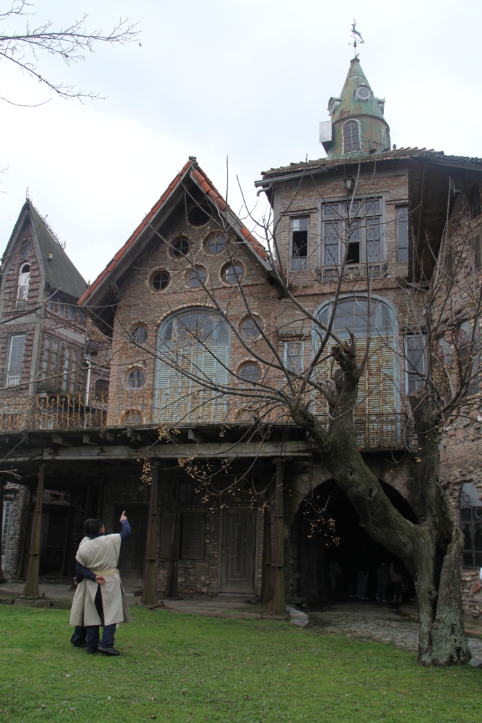 Foto: Campanópolis - González Catán (Buenos Aires), Argentina