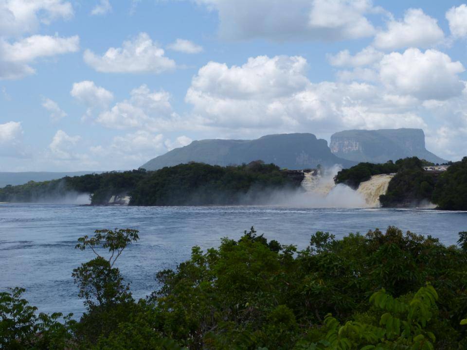 Foto: Un lugar de Bellezas Naturales - Canaima, Venezuela