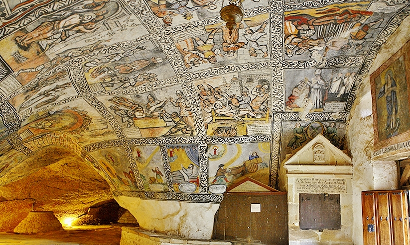 Foto: Ermita de San Bernabé - Merindad de Sotoscueva (Burgos), España