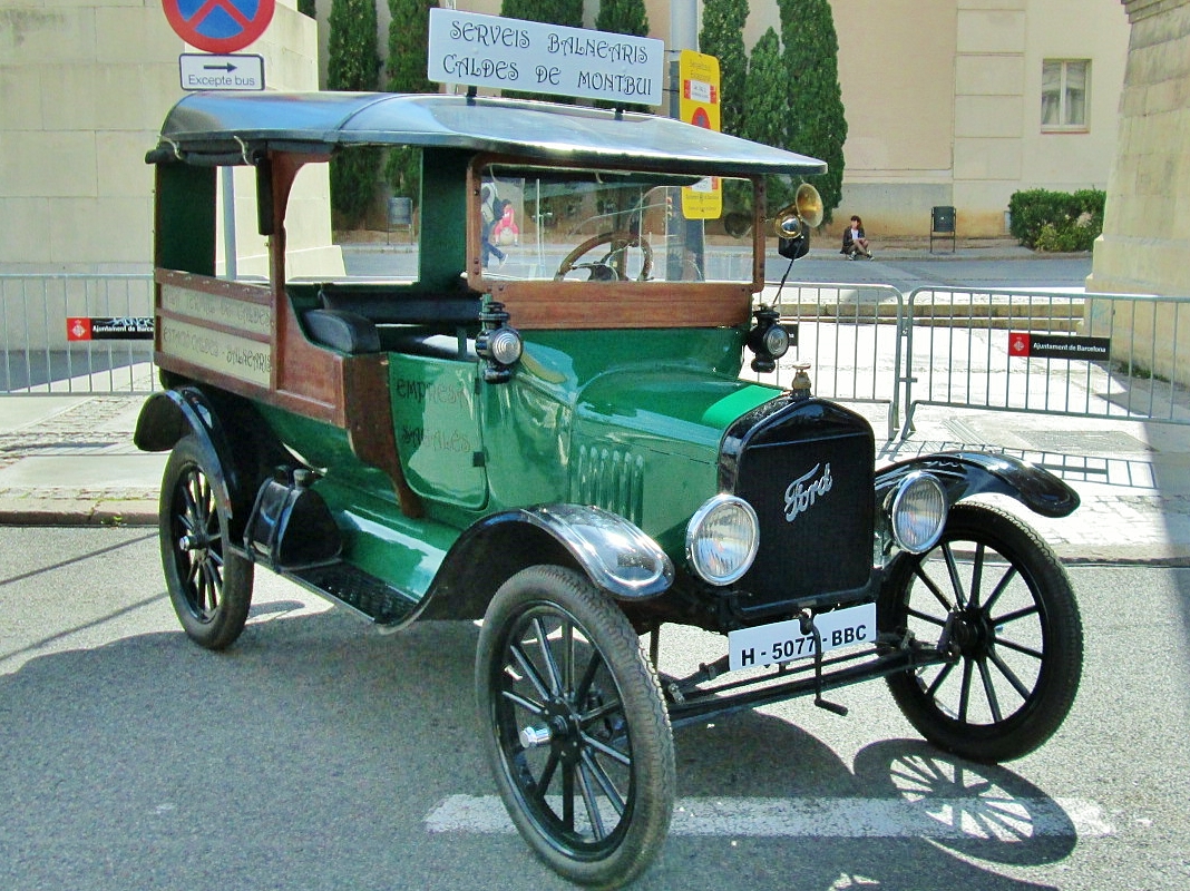 Foto: Exposición de Autobuses - Barcelona (Cataluña), España