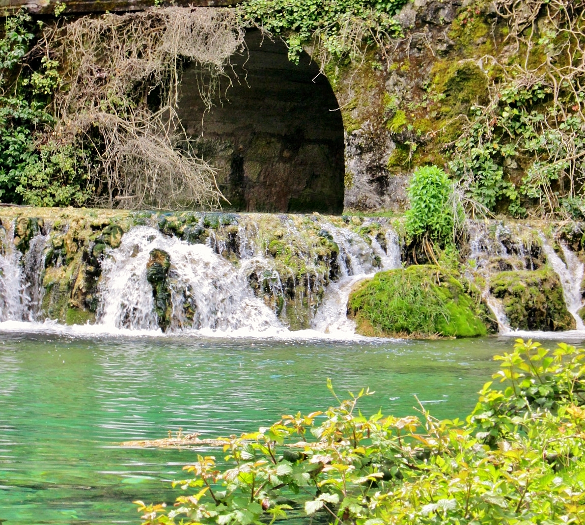 Foto: Arroyo - Orbaneja del Castillo (Burgos), España