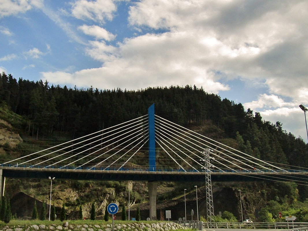 Foto: Puente - Leintz Gatzaga (Gipuzkoa), España