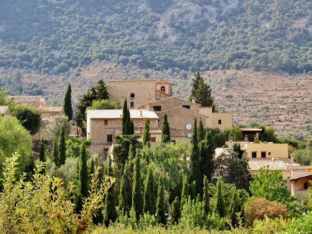 Foto: Centro histórico - Orient (Mallorca) (Illes Balears), España