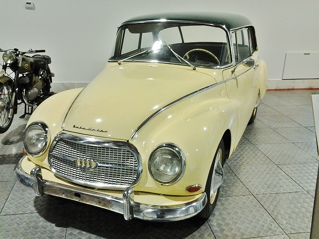 Foto: Museo del automovil - Salamanca (Castilla y León), España