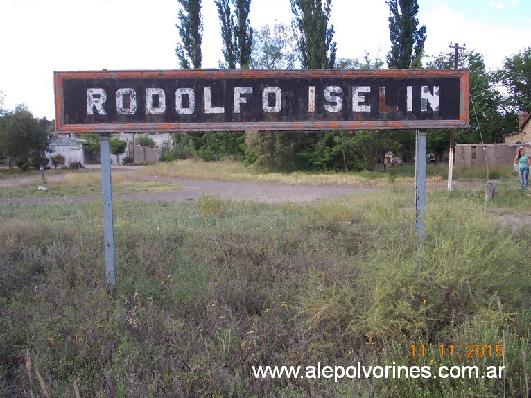 Foto: Estacion Rodolfo Iselin - Rodolfo Iselin (Mendoza), Argentina