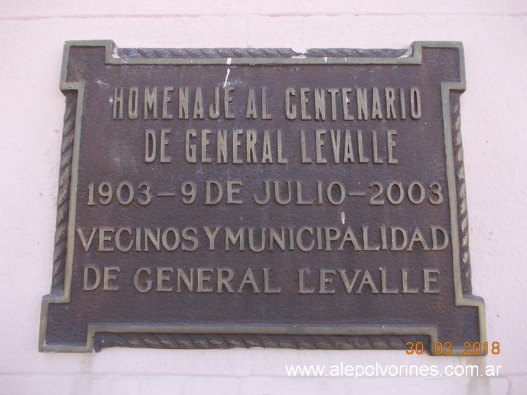 Foto: Plaza San Martin - General Levalle (Córdoba), Argentina