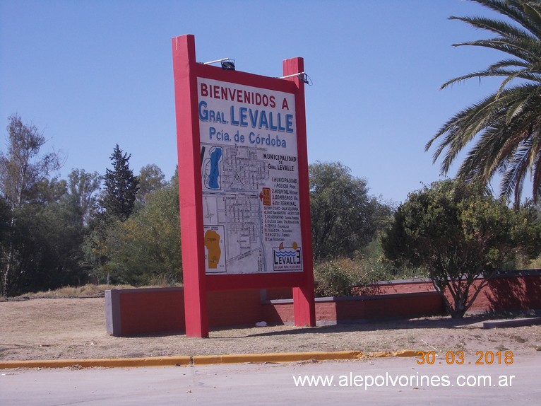 Foto: Acceso General Levalle - General Levalle (Córdoba), Argentina