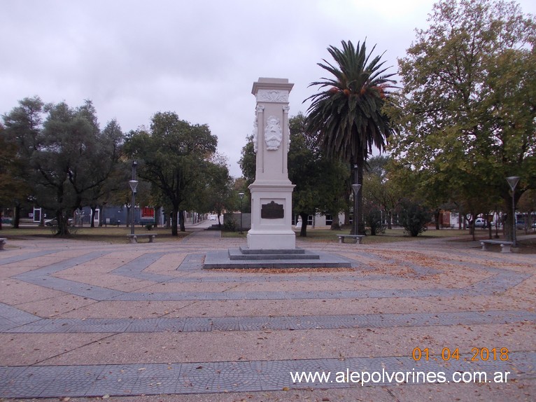 Foto: Plaza Avellaneda - Coronel Moldes (Córdoba), Argentina