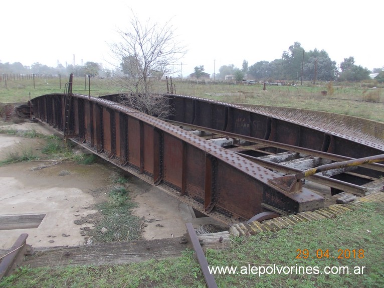 Foto: Estacion Carhue mesa giratoria - Carhue (Buenos Aires), Argentina