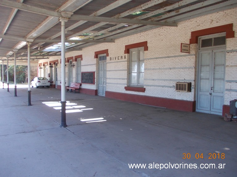 Foto: Estacion Rivera - Rivera (Buenos Aires), Argentina