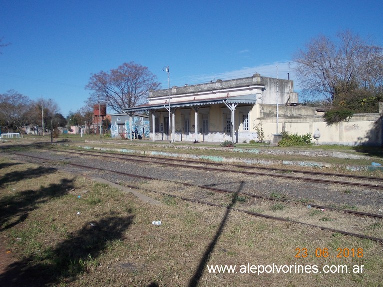 Foto: Estacion Toro - Tortuguitas (Buenos Aires), Argentina