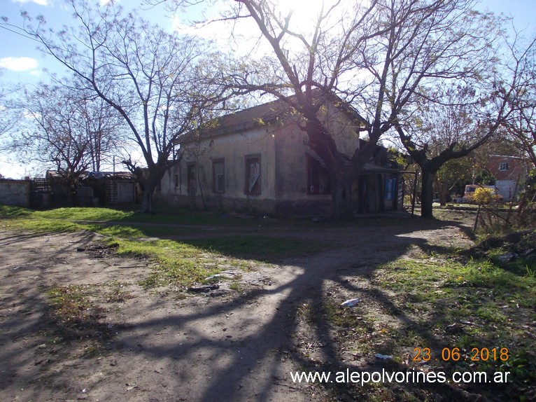 Foto: Estacion Vucetich - Tortuguitas (Buenos Aires), Argentina