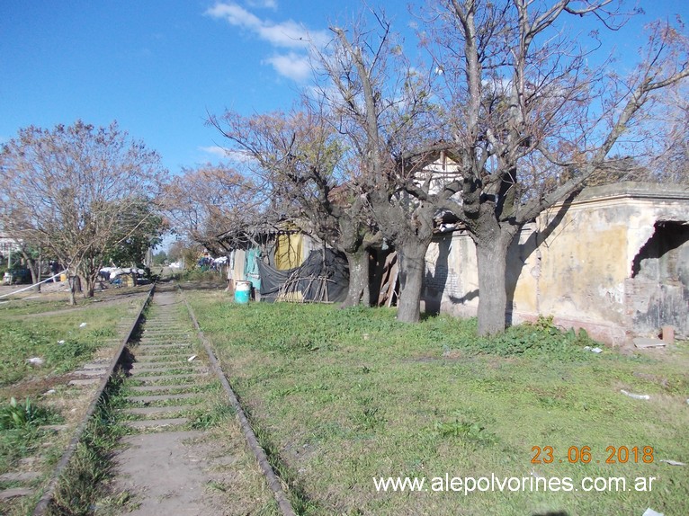 Foto: Estacion Vucetich - Tortuguitas (Buenos Aires), Argentina