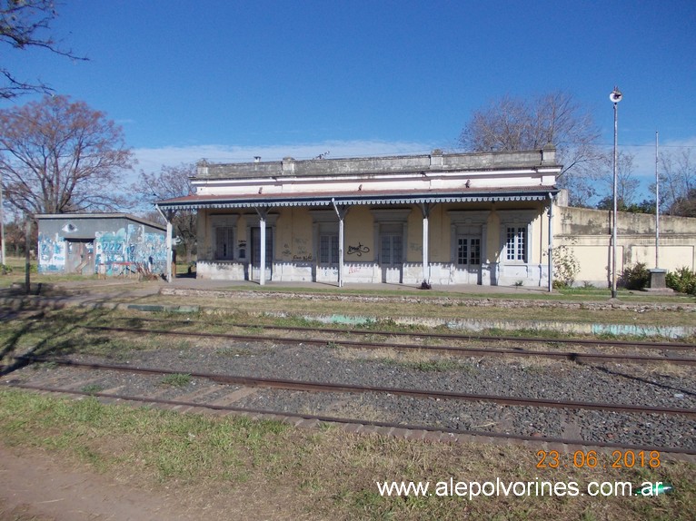 Foto: Estacion Toro - Tortuguitas (Buenos Aires), Argentina