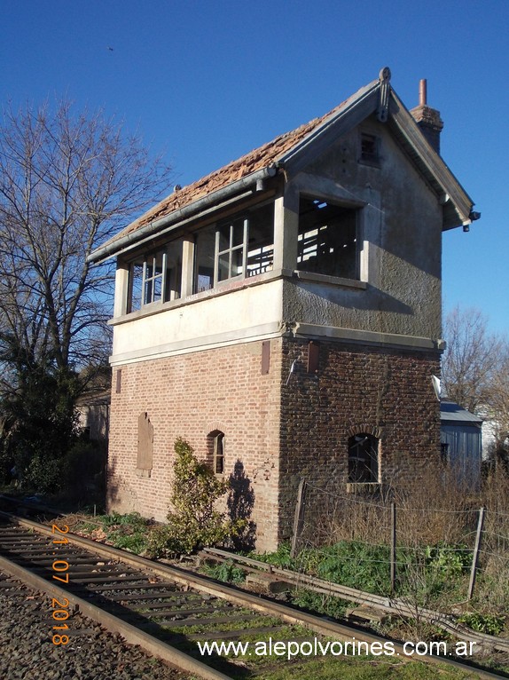 Foto: Estacion Olascoaga - Olascoaga (Buenos Aires), Argentina