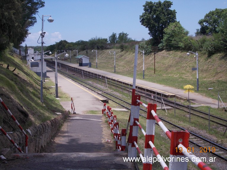 Foto: Estacion Vicealmirante Montes - Don Torcuato (Buenos Aires), Argentina