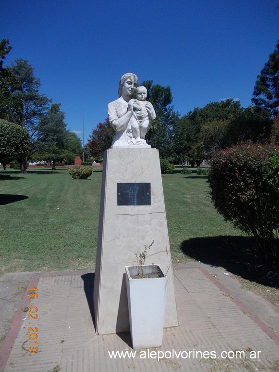 Foto: Monumento a la Madre Colonia Italiana - Colonia Italiana (Córdoba), Argentina