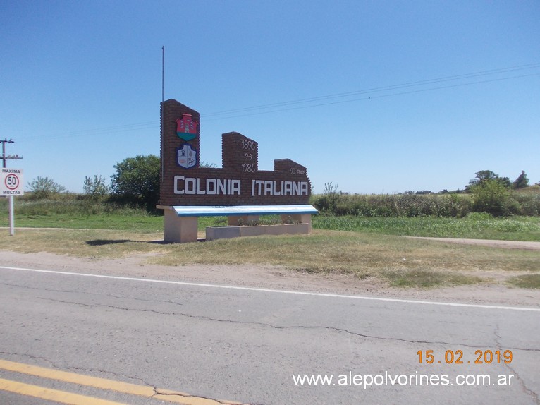 Foto: Acceso a Colonia Italiana - Colonia Italiana (Córdoba), Argentina